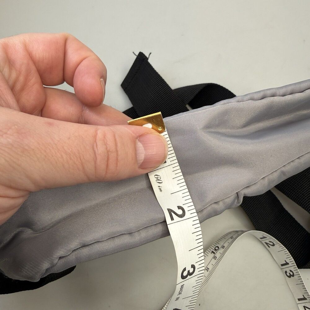 Napleton Since 1931 Gray Belt Bag Fanny Pack Crossbody Sling Travel Sport EUC - Picture 8 of 9